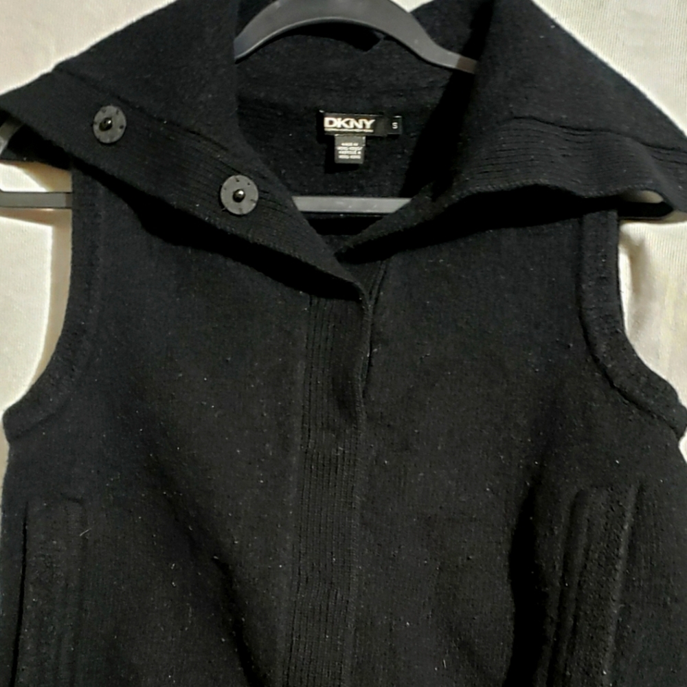 DKNY Black Knit Vest - Small